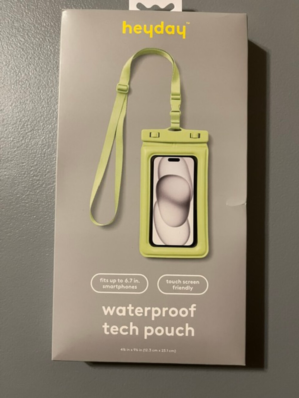 Heyday Waterproof Tech Pouch Touch Screen Friendly Fits 6.7 Inch